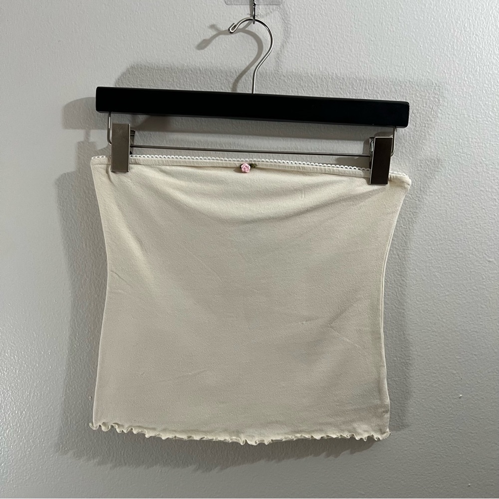 American Eagle lace tube top with pink rosette detail 2024 size small